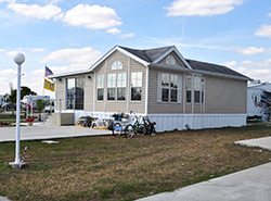 Lakemont Ridge Home & RV Park is Frostproof, Florida's RV and Mobile Home Park is Sebring, Florida's RV and Mobile Home Park